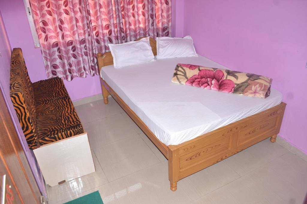 Hotel Sukh Sagar Inn Deoghar Szoba fotó